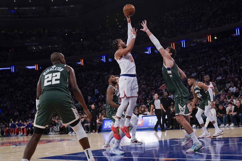 Knicks’ Sweet Revenge Against the Bucks